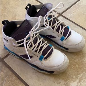 Jordans size 5.5 good used condition